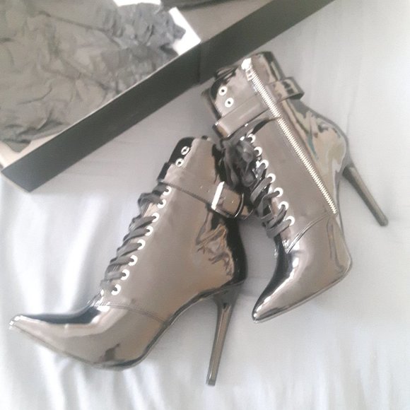 Danielle Guizio patent lace-up ankle boots - Picture 5 of 6